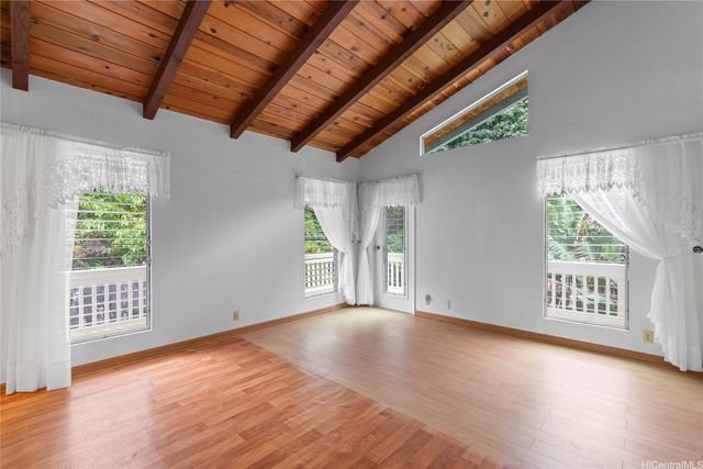 47-800 Ahuimanu Road, Kaneohe, HI 96744