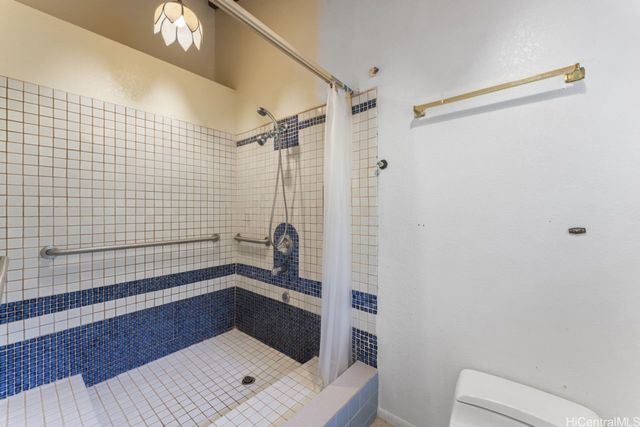 47-800 Ahuimanu Road, Kaneohe, HI 96744