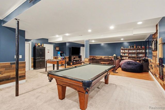 2661 Signature Circle, Pinckney, MI 48169