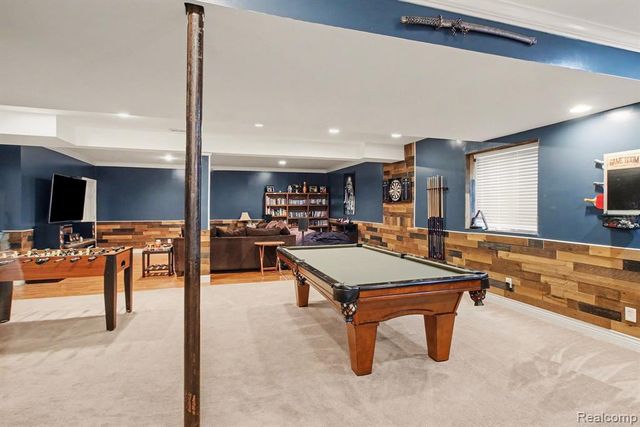 2661 Signature Circle, Pinckney, MI 48169