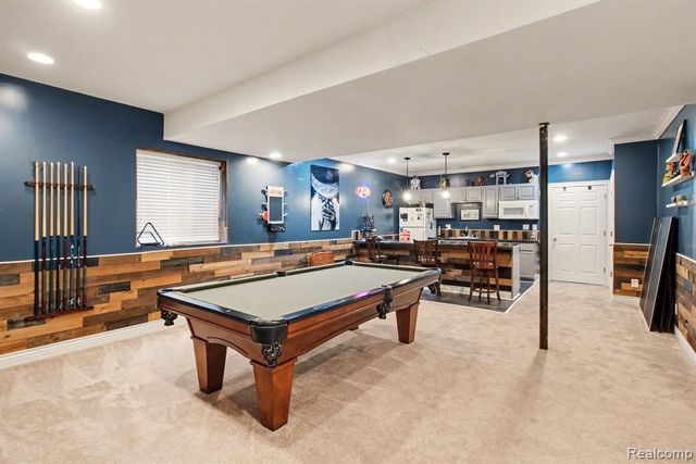 2661 Signature Circle, Pinckney, MI 48169