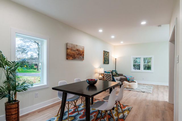 131 EVERGREEN PKWY, Glassboro, NJ 08028