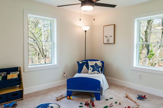 131 EVERGREEN PKWY, Glassboro, NJ 08028