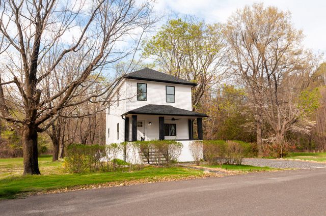 131 EVERGREEN PKWY, Glassboro, NJ 08028