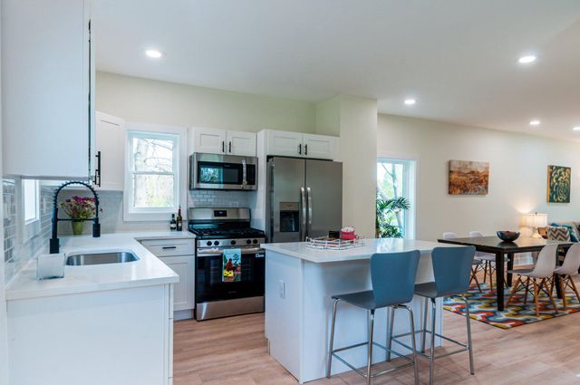 131 EVERGREEN PKWY, Glassboro, NJ 08028