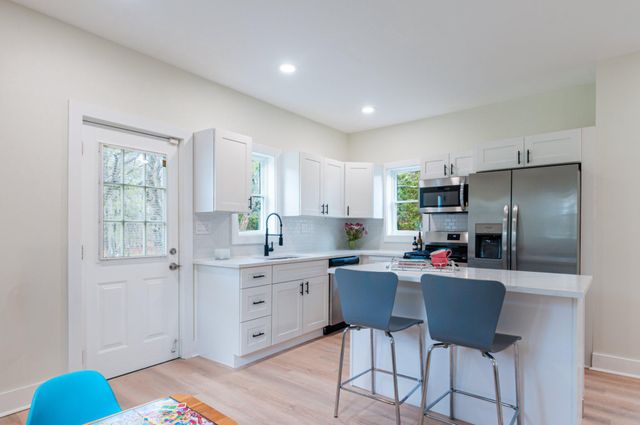 131 EVERGREEN PKWY, Glassboro, NJ 08028