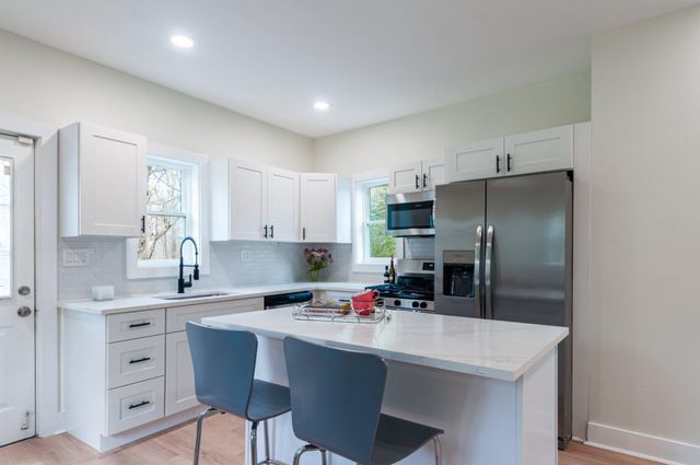 131 EVERGREEN PKWY, Glassboro, NJ 08028