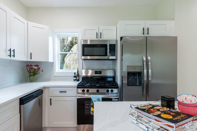 131 EVERGREEN PKWY, Glassboro, NJ 08028