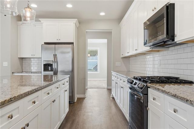 380 Longwood Place, Dallas, GA 30132
