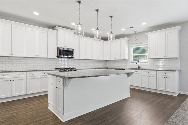 380 Longwood Place, Dallas, GA 30132