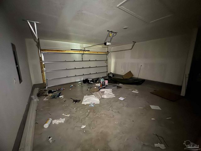 9663 Angel Oak Dr, Pensacola, FL 32526