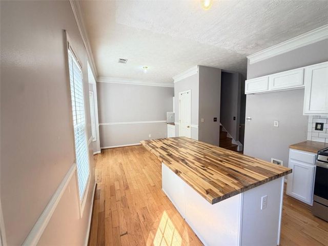 200 Abbotts Mill Drive, Johns Creek, GA 30097