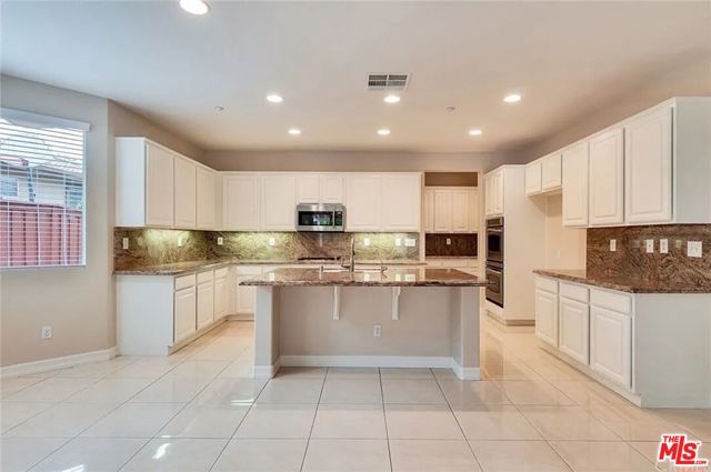 11563 Trailway Drive, Riverside, CA 92505