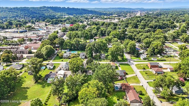 1871 Kendall Ln, Louisville, KY 40216