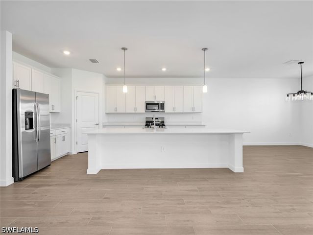 21143 Verawood LOOP, Estero, FL 33928