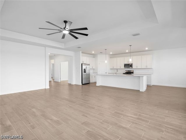 21143 Verawood LOOP, Estero, FL 33928