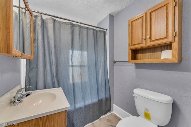 124 Bennett Street, Wellington, OH 44090