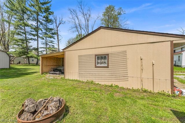 124 Bennett Street, Wellington, OH 44090