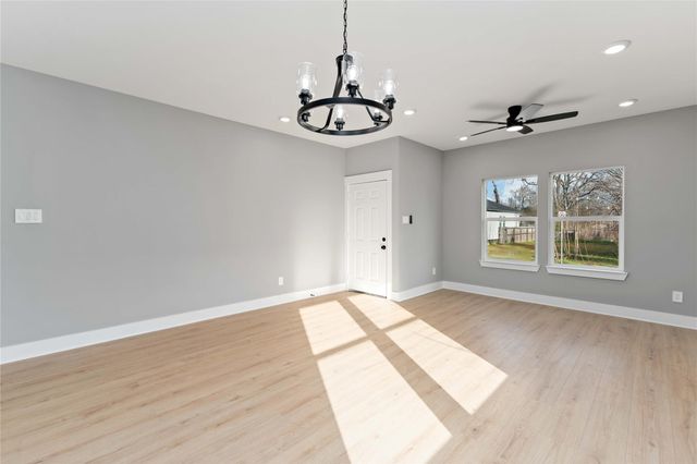 3220 Josephine Street, Houston, TX 77026