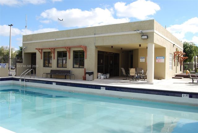 656 NW 114th Avenue 103, Sweetwater, FL 33172