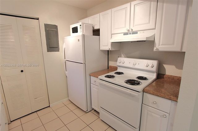 656 NW 114th Avenue 103, Sweetwater, FL 33172