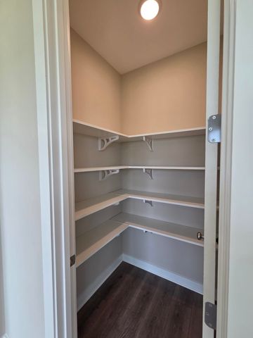 115 LIVE OAK CV, Oakland, TN 38060