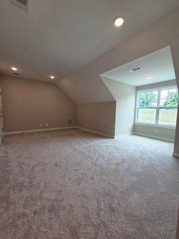 115 LIVE OAK CV, Oakland, TN 38060