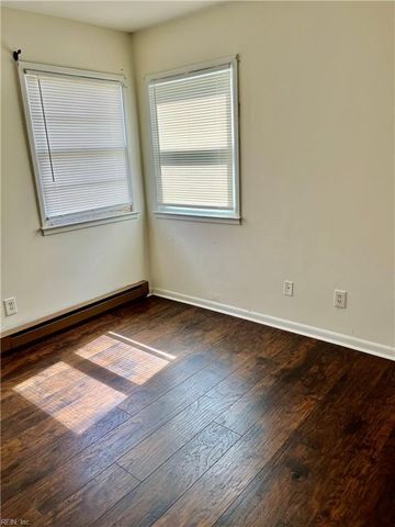 1119 N Mallory ST, Hampton, VA 23663