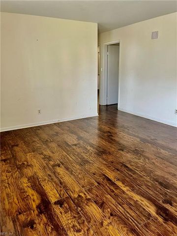 1119 N Mallory ST, Hampton, VA 23663
