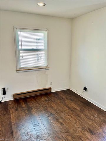 1119 N Mallory ST, Hampton, VA 23663