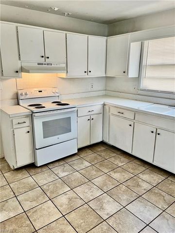 1119 N Mallory ST, Hampton, VA 23663