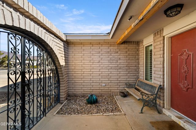 6968 GRANERO Drive, El Paso, TX 79912