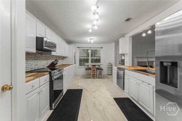 44 Plantation Court, Rincon, GA 31326