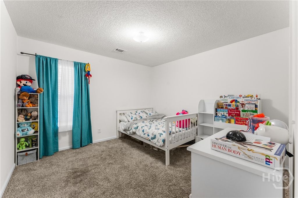 Image 11 of property listing at 44 Plantation Court, Rincon, GA 31326