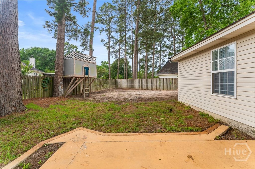 Image 28 of property listing at 44 Plantation Court, Rincon, GA 31326