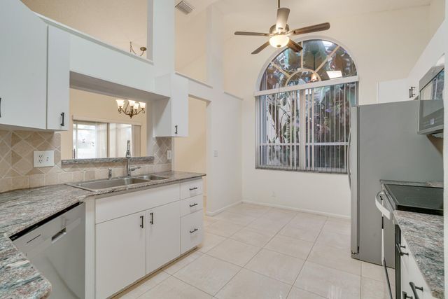 6209 Pond Tree Court, Greenacres, FL 33463