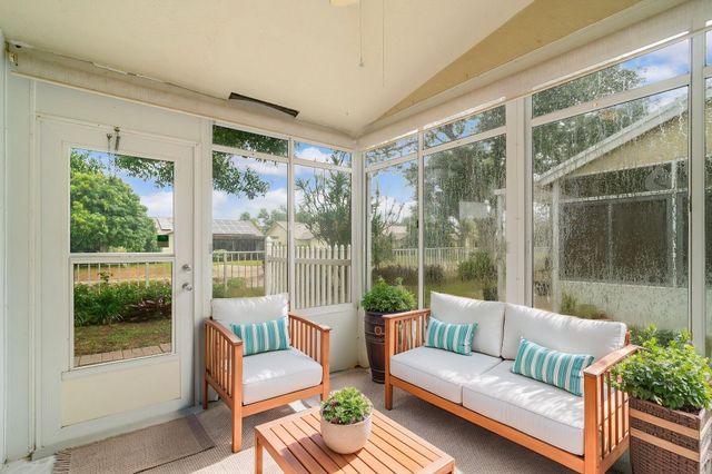 6209 Pond Tree Court, Greenacres, FL 33463