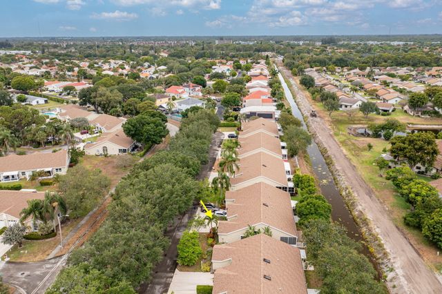 6209 Pond Tree Court, Greenacres, FL 33463