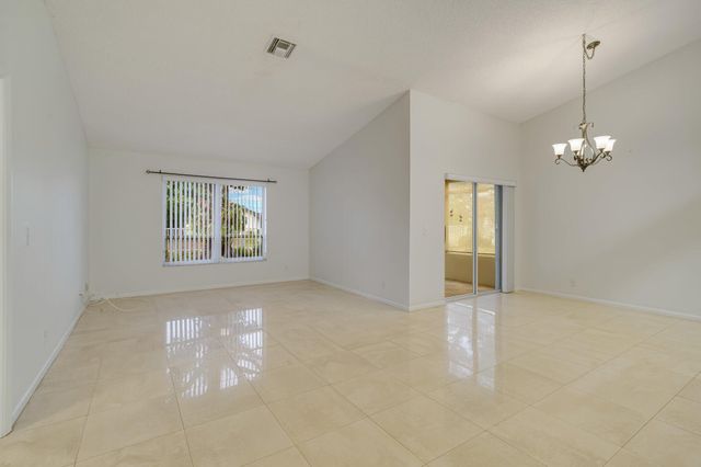 6209 Pond Tree Court, Greenacres, FL 33463
