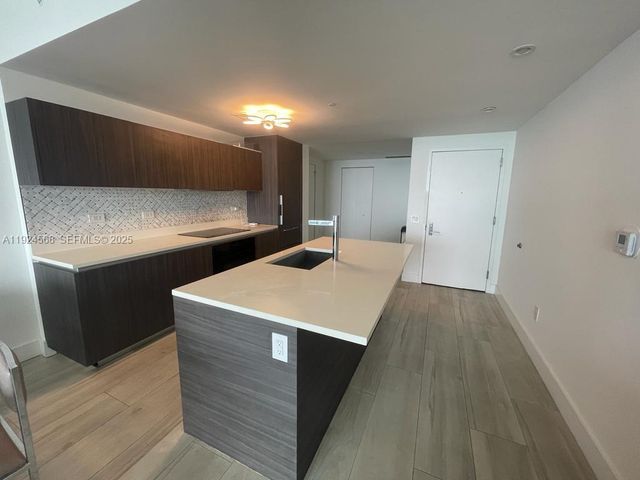 3131 NE 7th Ave 3802, Miami, FL 33137