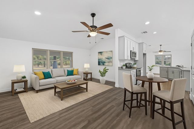 5000 Highpoint Parkway, Burleson, TX 76028