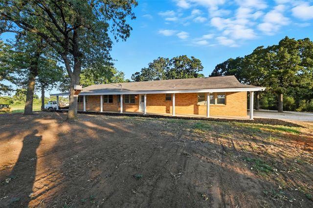 5000 Highpoint Parkway, Burleson, TX 76028