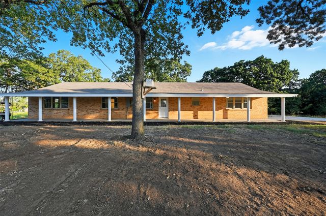 5000 Highpoint Parkway, Burleson, TX 76028