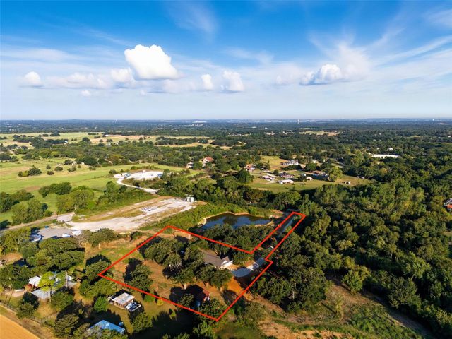 5000 Highpoint Parkway, Burleson, TX 76028