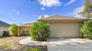 4548 Live Oak Church Road, Crestview, FL 32539