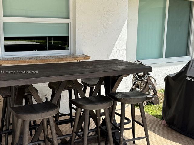 6951 W Wedgewood Ave 0, Davie, FL 33331