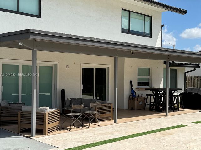 6951 W Wedgewood Ave 0, Davie, FL 33331