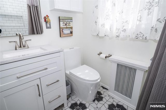 19 Overlook Terrace, Maplewood, NJ 07040
