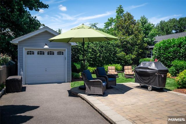 19 Overlook Terrace, Maplewood, NJ 07040