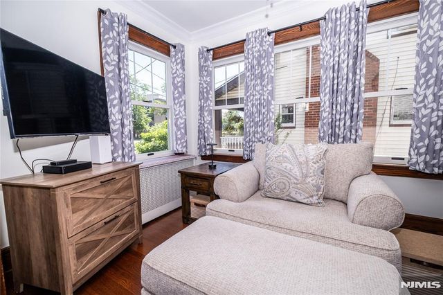19 Overlook Terrace, Maplewood, NJ 07040